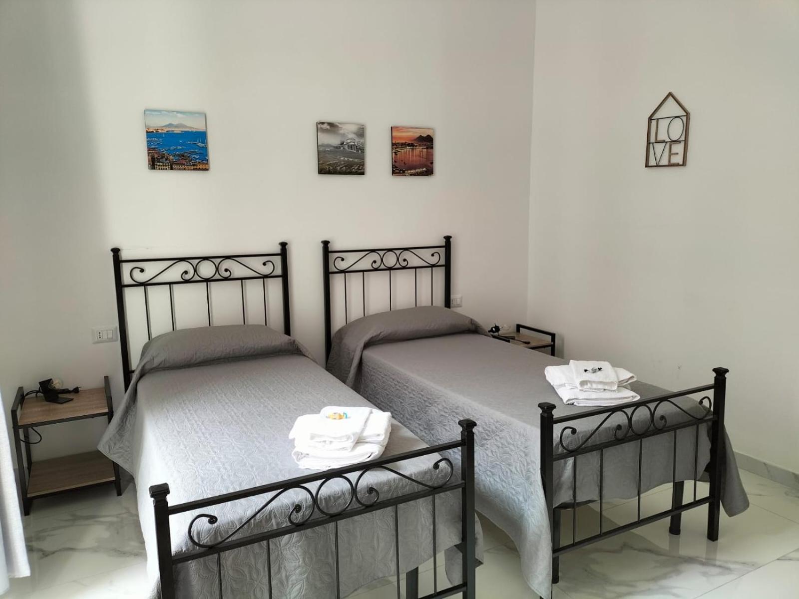 Bed and Breakfast Lumacors House Nápoles Exterior foto